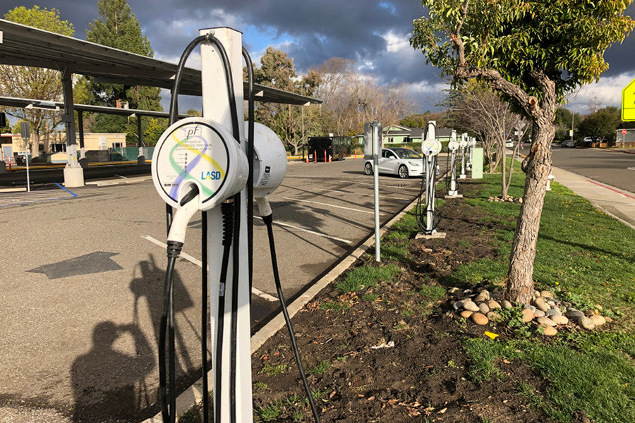 Springer Elementary School EV Charging Station Poles | Mountain View, California