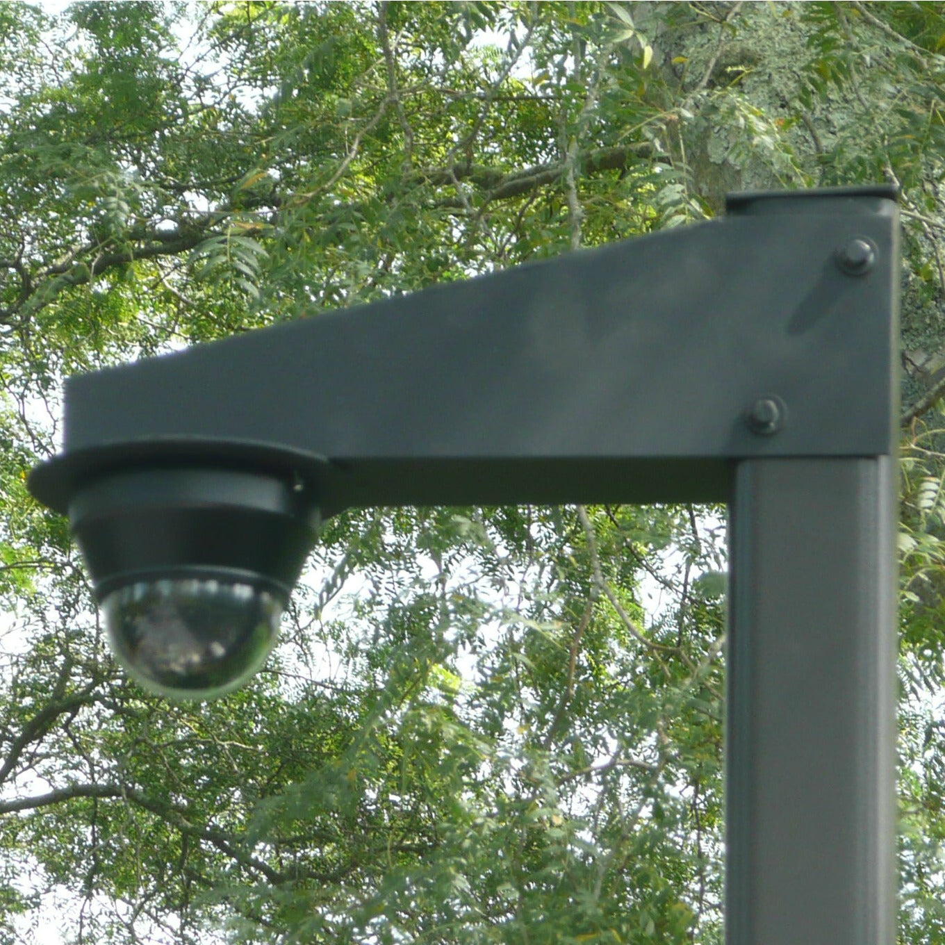 Square Straight Steel Light Pole For Security Camera Project