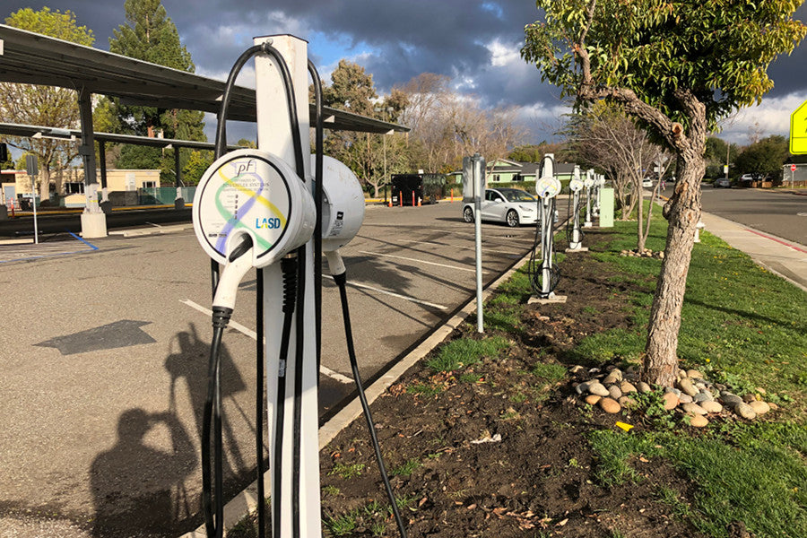 Springer Elementary School EV Charging Station Poles Mountain View
